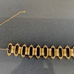 Revolve Haati Chai Teras Choker